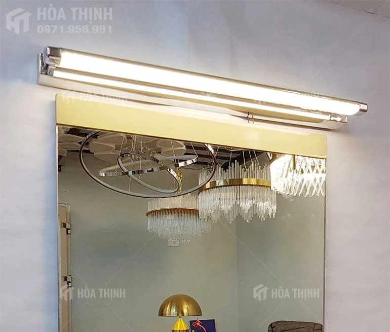 Đèn trang trí shop quần áo chiếu gương HTG-610